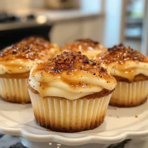 Vanilla Bean Crème Brûlée Cheesecake Cupcakes